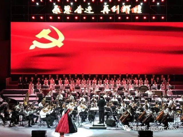 暖阳下的女孩们