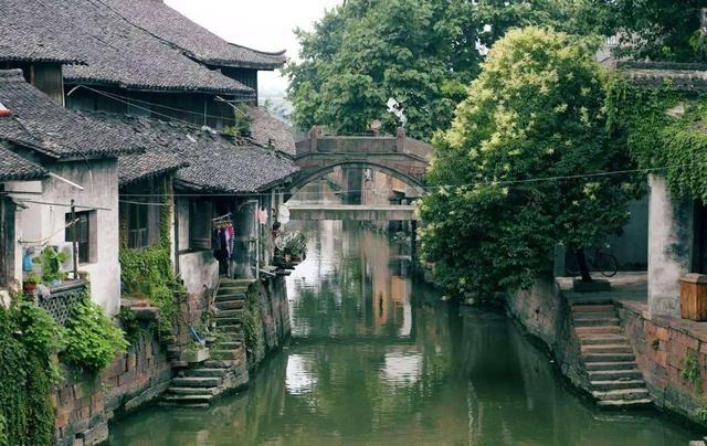 探索无巧不成书的意思热点话题,尽在无巧不成书的意思红迪网